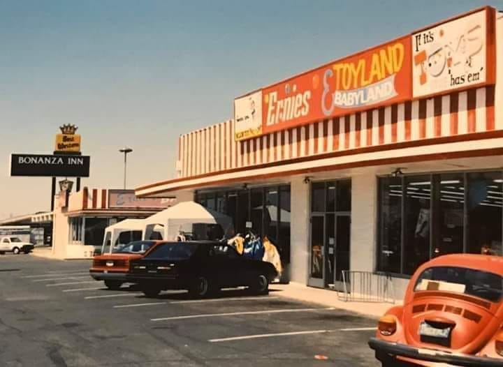 Ernie's Toyland, 671 Colusa Ave, Yuba City, CA 95991